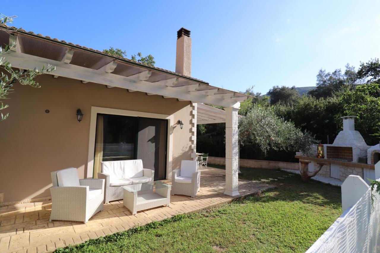 Theonymfi Luxury Villas Doukades Bagian luar foto