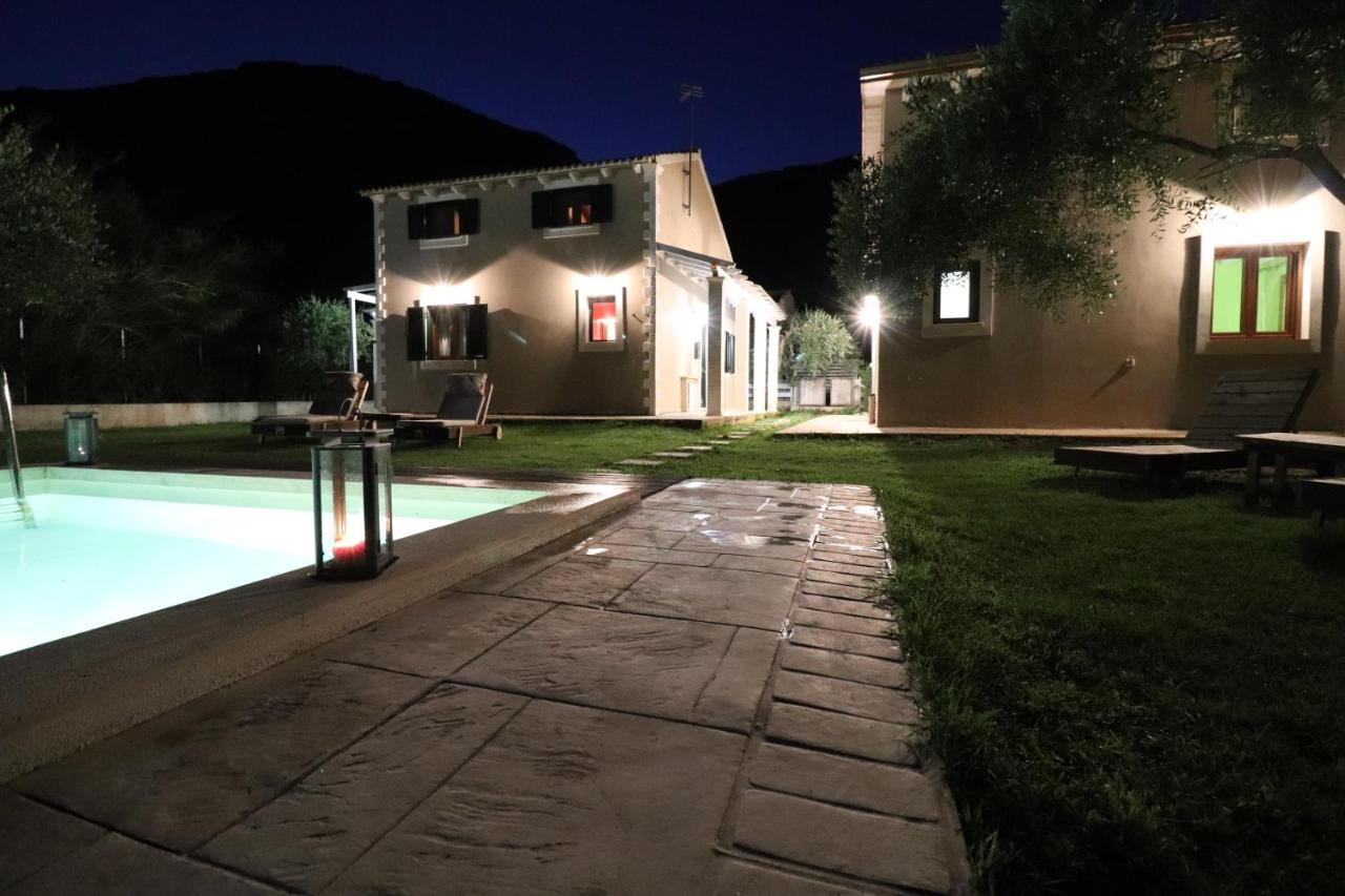 Theonymfi Luxury Villas Doukades Bagian luar foto