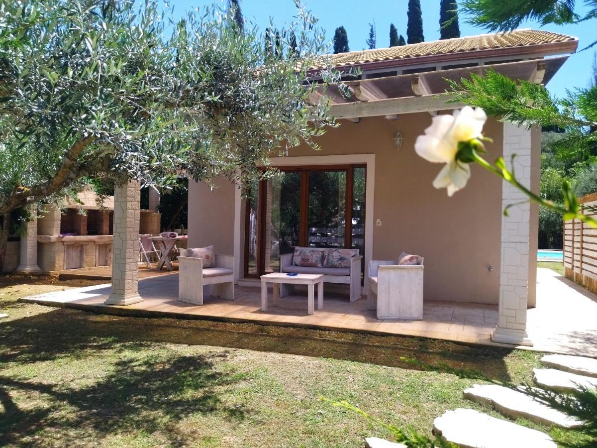 Theonymfi Luxury Villas Doukades Bagian luar foto