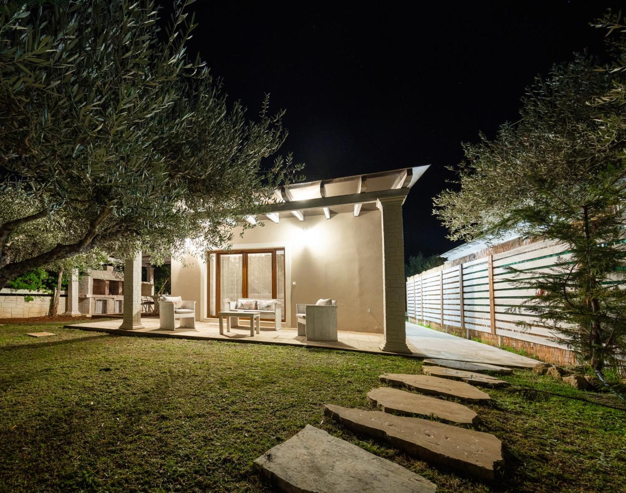 Theonymfi Luxury Villas Doukades Bagian luar foto